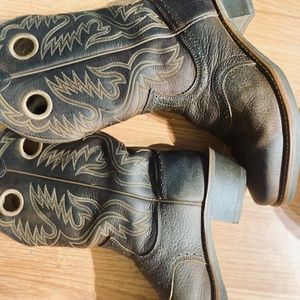 Mens Ariat work Boots size 10.5 (Brown)Excellent preloved condition worn 3 times